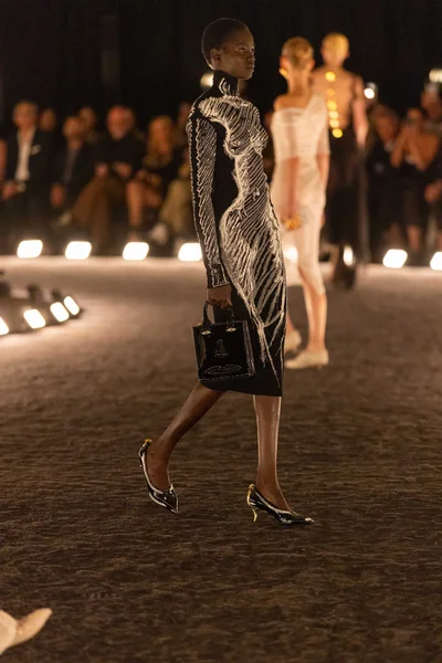 Look 58